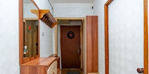 2-комн квартира ул Ленсовета,  д. 17