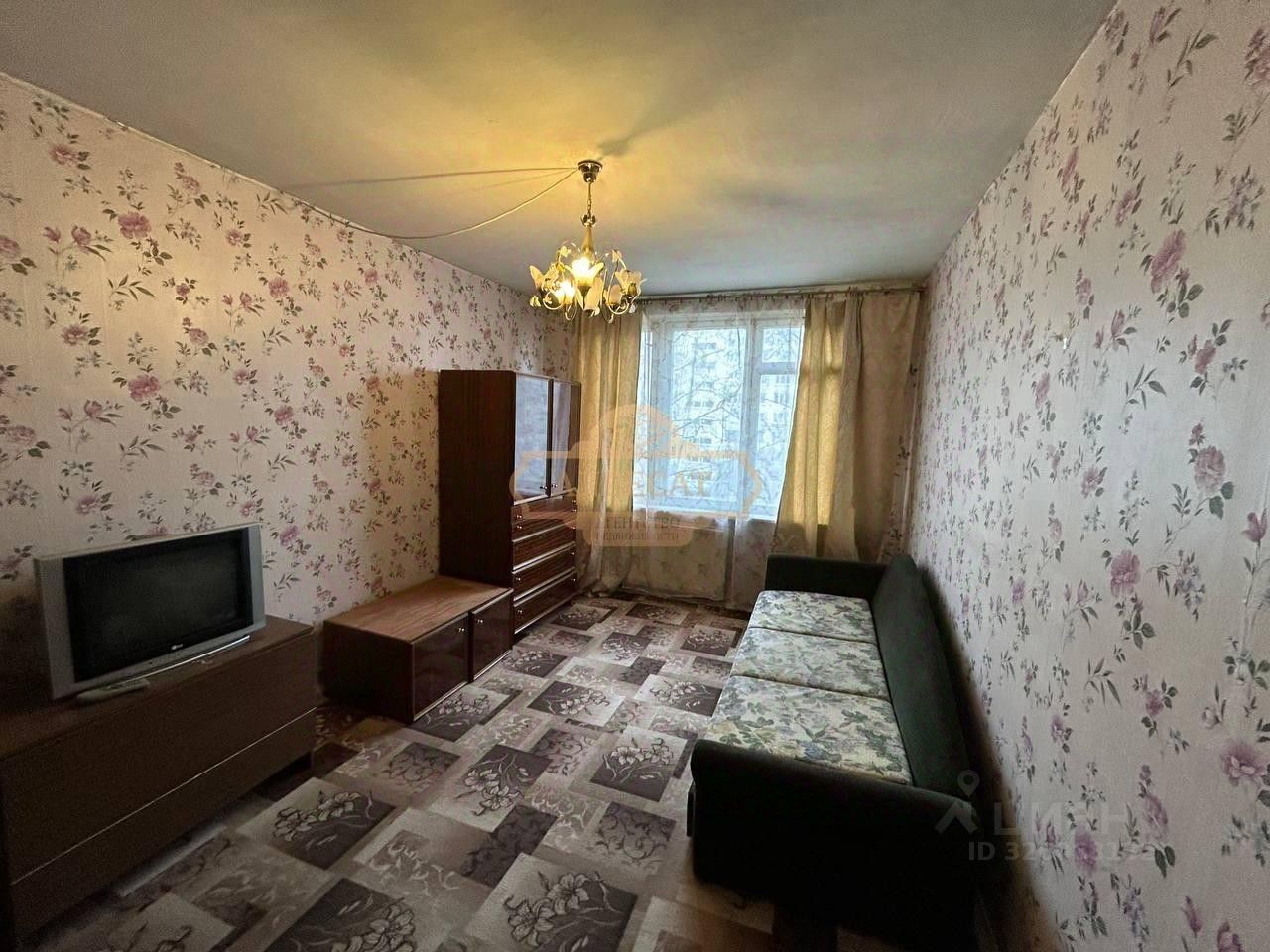 Продажа 2-комн квартиры на вторичном рынке Белградская улица, 28К3