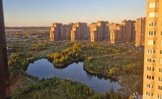 Продажа 1-комн квартиры на вторичном рынке улица Валерия Гаврилина,  д. 3 к1