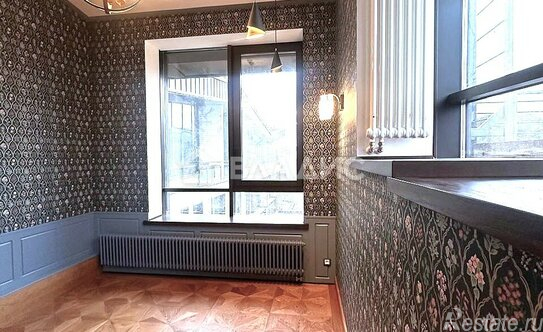 Продажа 6-комн квартиры на вторичном рынке Новогорск, ул Ивановская,  д. 51,  к. 1