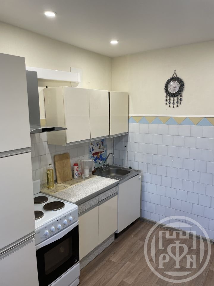 Продажа 1-комн квартиры на вторичном рынке Энгельса пр.,  д. 111,  к. 1