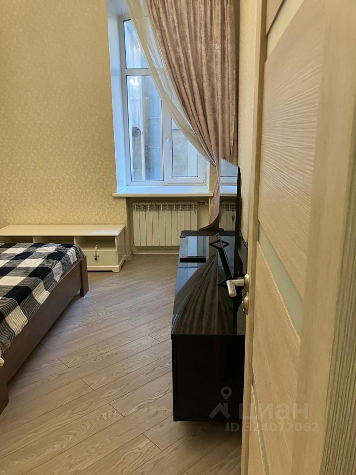 Продажа 2-комн квартиры на вторичном рынке Кавалергардская улица, 20