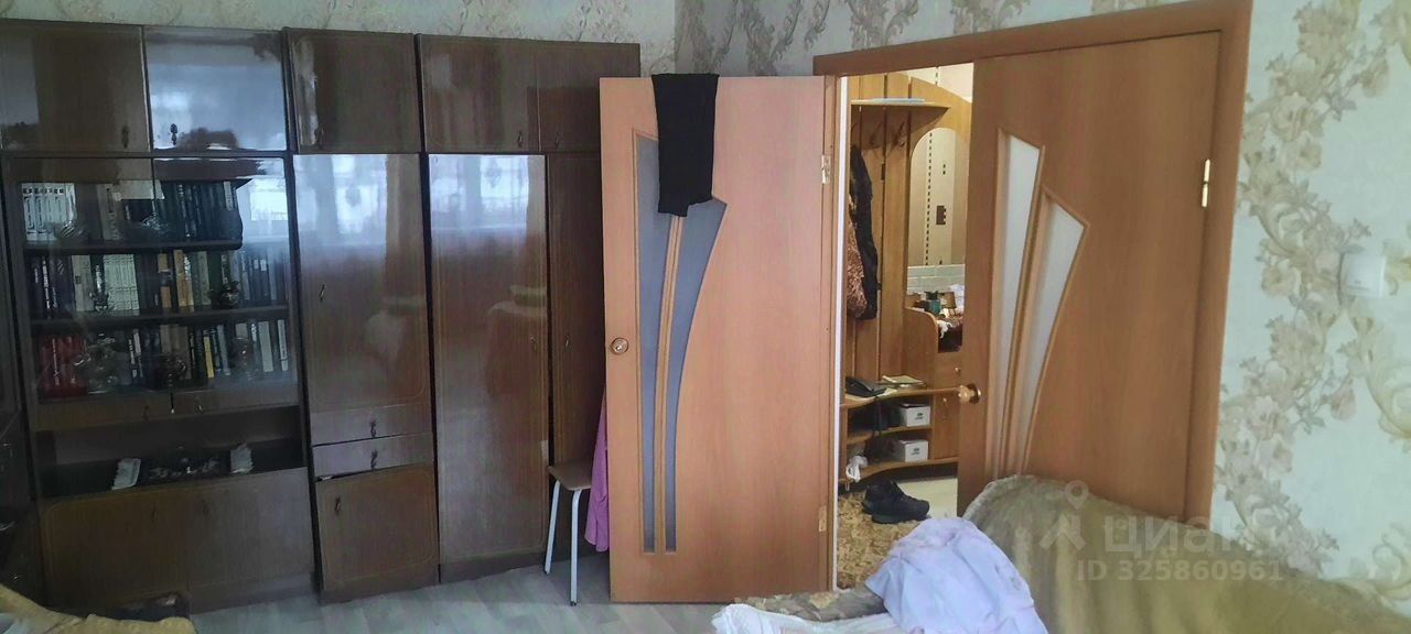 Продажа 2-комн квартиры на вторичном рынке Луховицы, улица Жуковского, 25