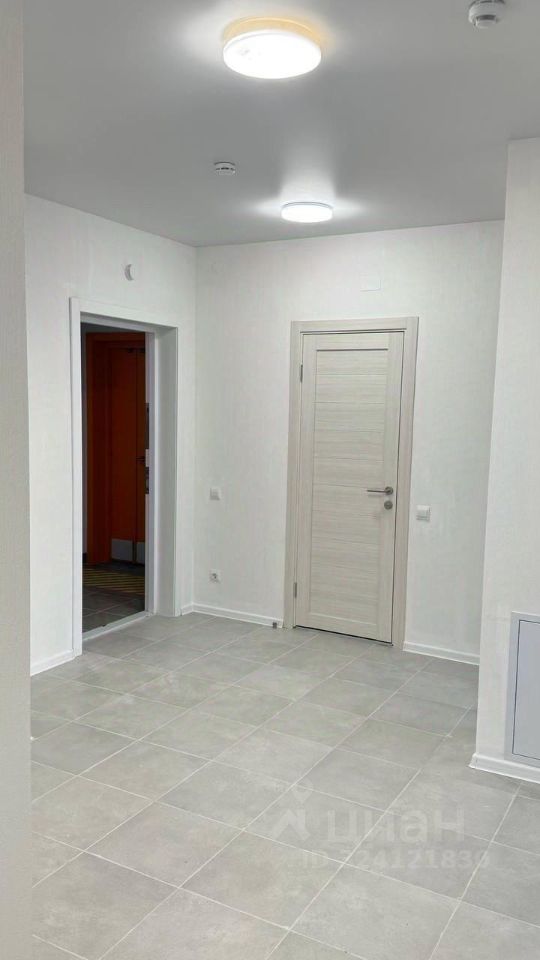 Продажа 3-комн квартиры на вторичном рынке Очаковское шоссе, 7