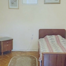 Продажа 2-комн квартиры на вторичном рынке Пархоменко пр-кт,  д. 22