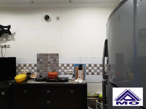 Продажа 2-комн квартиры на вторичном рынке Свердловский, улица Строителей,  д. 14