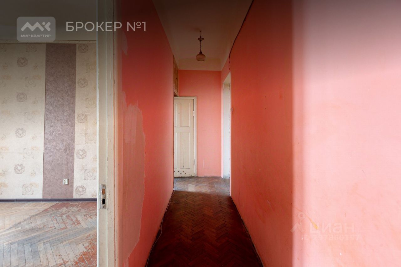 Продажа 3-комн квартиры на вторичном рынке улица Васи Алексеева, 22