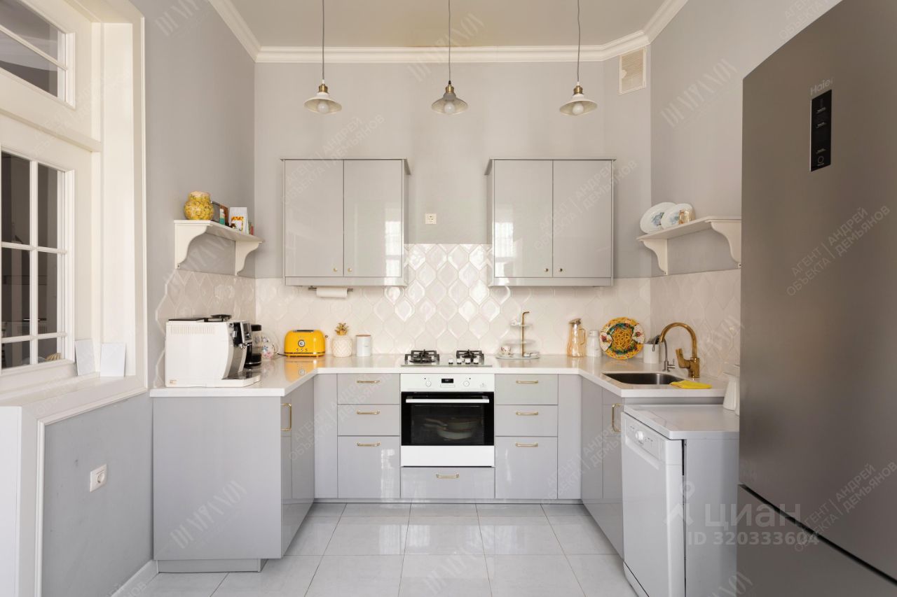 Продажа 2-комн квартиры на вторичном рынке Верейская улица, 47