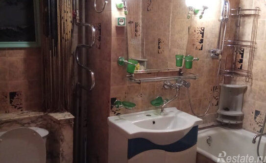 Продажа 2-комн квартиры на вторичном рынке Динамовский 2-й пер,  д. 3