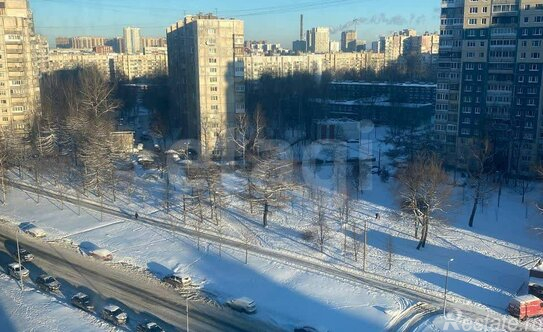 Продажа 5-комн квартиры на вторичном рынке Уральская улица,  д. 6 с1