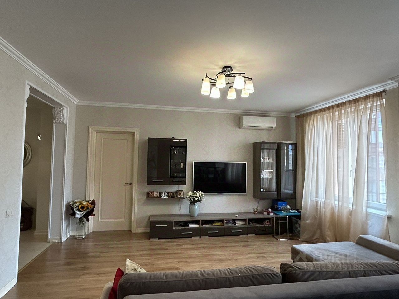 Продажа 3-комн квартиры на вторичном рынке проспект Королева, 61