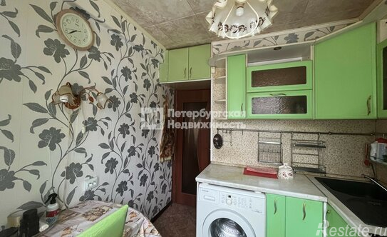 Продажа 3-комн квартиры на вторичном рынке улица Есенина,  д. 11 к1