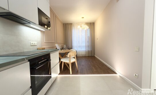 Продажа 1-комн квартиры на вторичном рынке Николая Озерова ул,  д. 8 к1