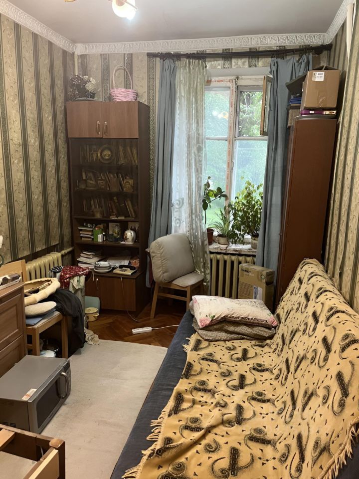 Продажа 2-комн квартиры на вторичном рынке улица Бабушкина, 79