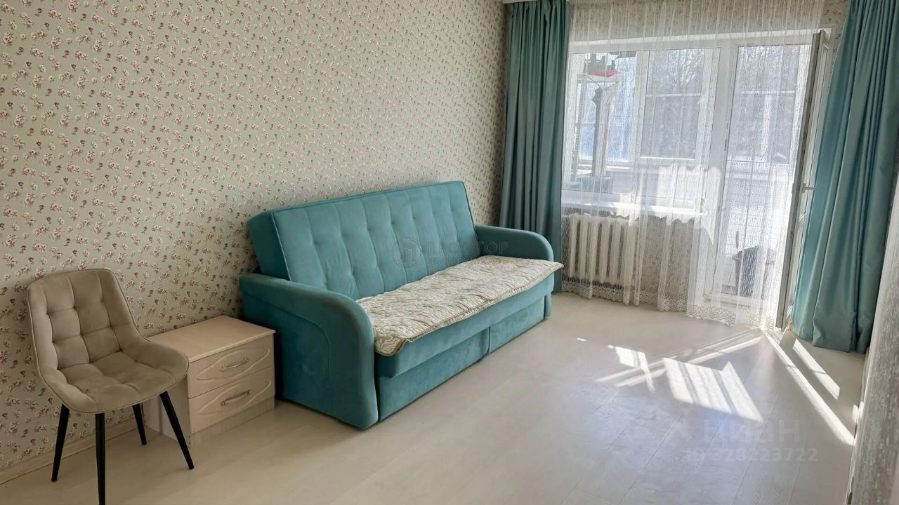 Продажа 2-комн квартиры на вторичном рынке Томилино пгт, улица Гаршина, 1