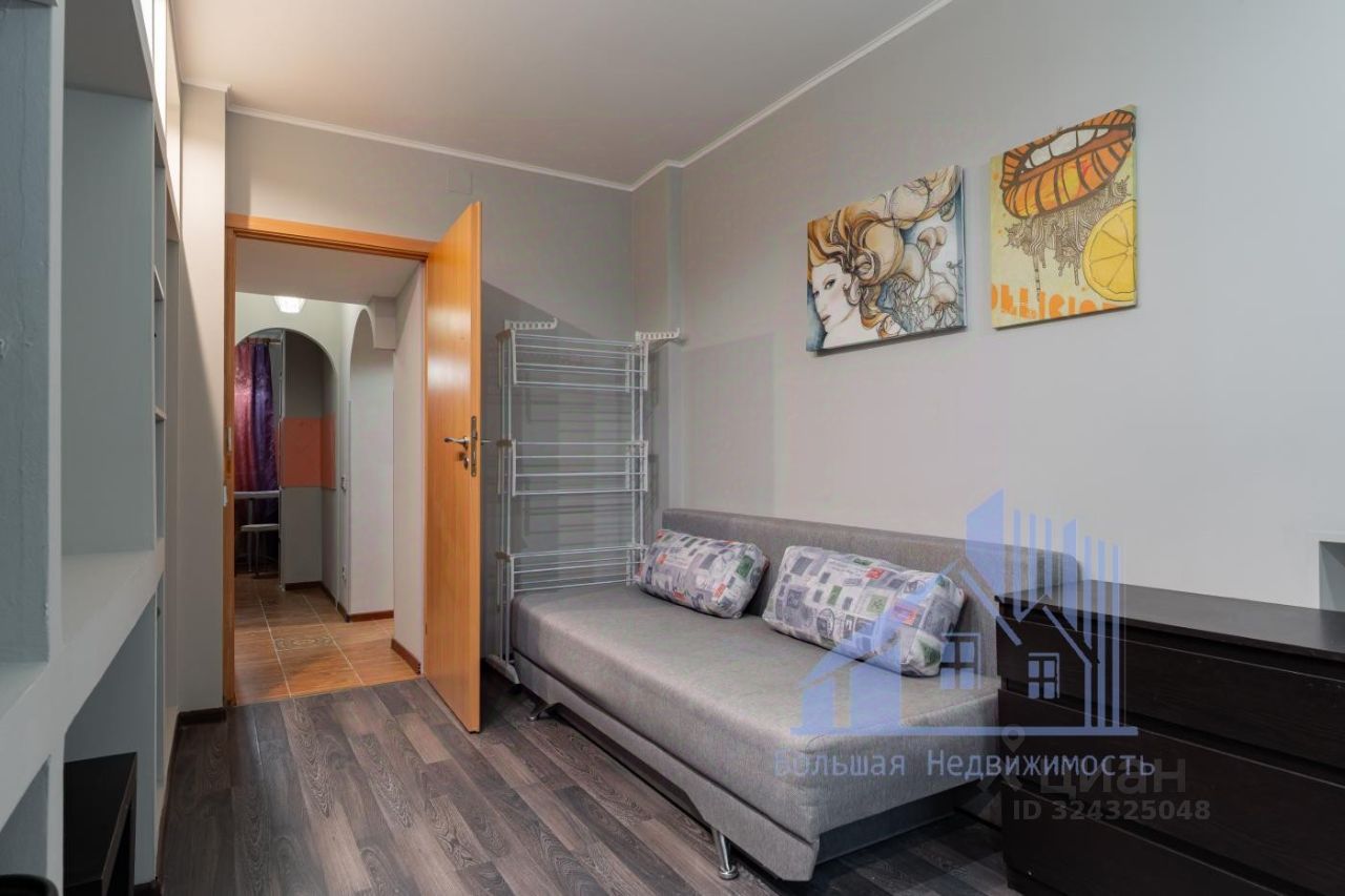 Продажа 1-комн квартиры на вторичном рынке Троицкий проспект, 14