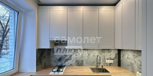 2-комн квартира Орджоникидзе ул,  д. 14