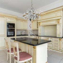 Продажа 6-комн квартиры на вторичном рынке ул Климашкина,  д. 17,  к. 2