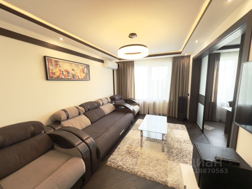 Продажа 3-комн квартиры на вторичном рынке Астрадамская улица, 4