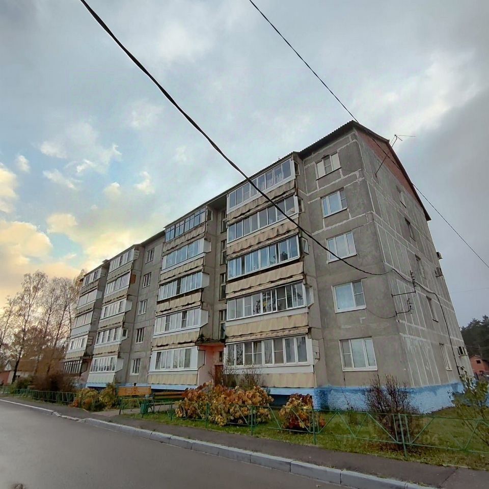 Продажа 2-комн квартиры на вторичном рынке пос. Гжельского кирпичного завода, 20