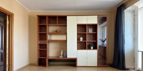 4-комн квартира Украинский бульвар,  д. 7