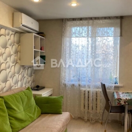 Продажа 2-комн квартиры на вторичном рынке улица Кубинка,  д. 4
