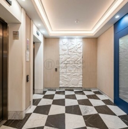 Продажа 2-комн квартиры на вторичном рынке улица Адмирала Макарова,  д. 6А