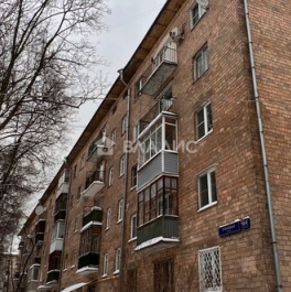 Продажа 1-комн квартиры на вторичном рынке Парковая 5-я ул,  д. 64,  к. 2