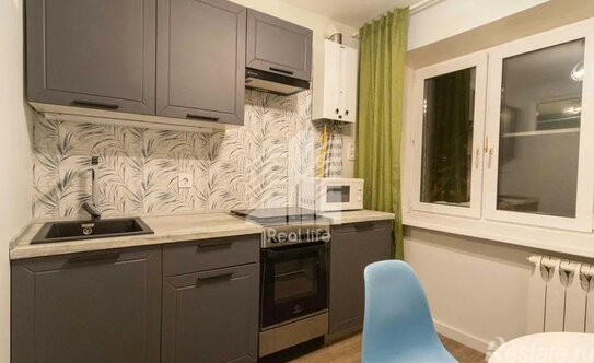 Продажа 1-комн квартиры на вторичном рынке Домодедово, улица Горького,  д. 6