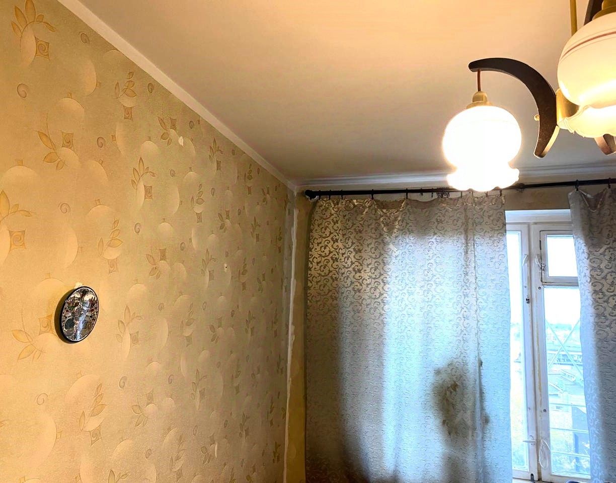 Продажа 3-комн квартиры на вторичном рынке улица Бажова, 15К2