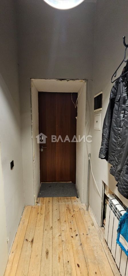 Продажа 3-комн квартиры на вторичном рынке проспект Большой Петроградской стороны, 90