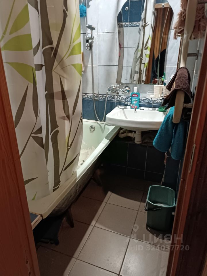 Продажа комнаты Светлановский проспект, 52