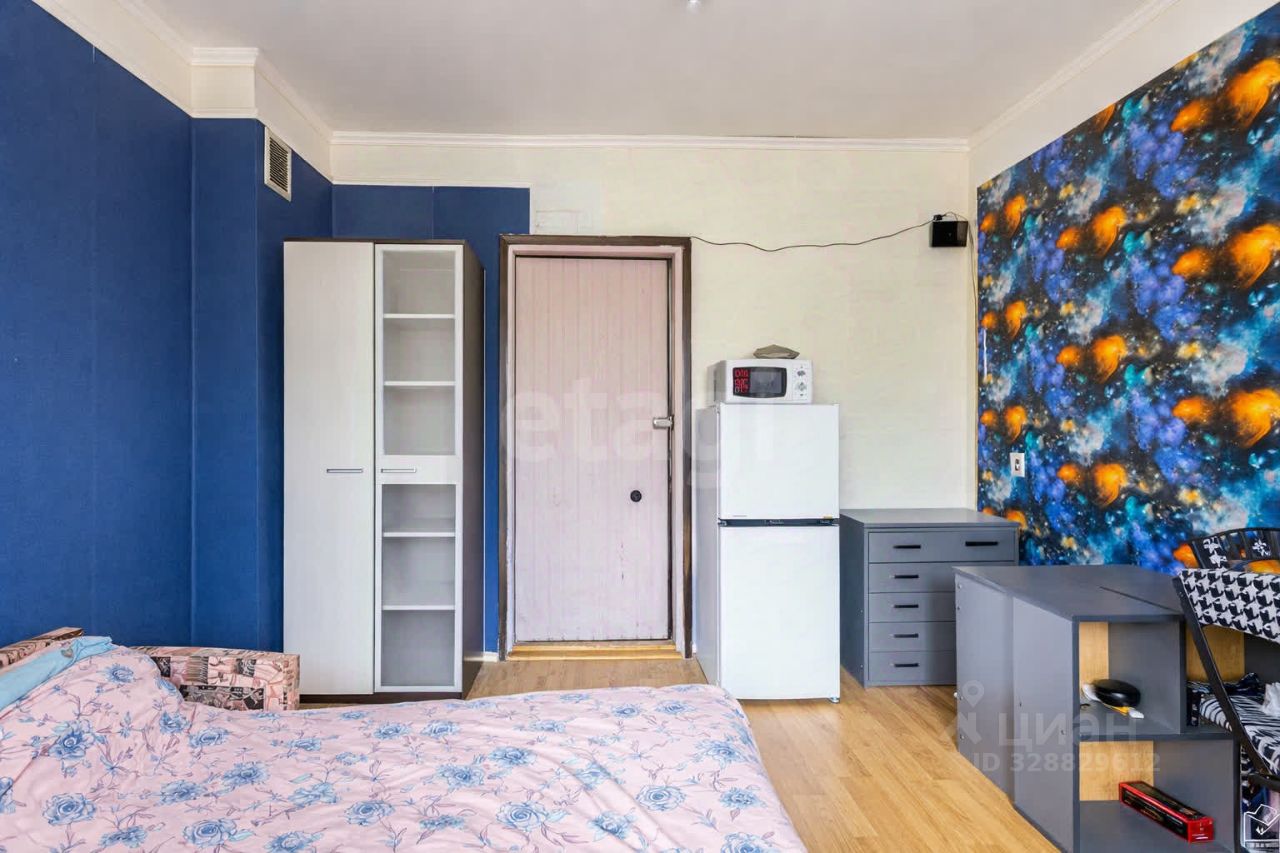 Продажа комнаты улица Смолячкова, 14К4