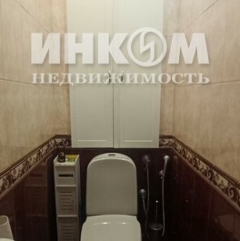 Продажа 3-комн квартиры на вторичном рынке Ангелов пер,  д. 5