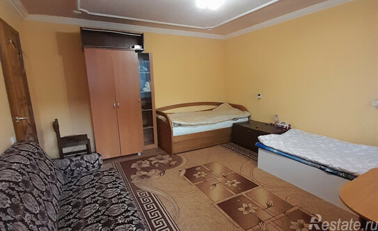 Продажа 2-комн квартиры на вторичном рынке улица Подвойского,  д. 24 к2