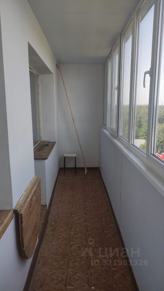 Продажа 2-комн квартиры на вторичном рынке Сходня мкр, Вишневая улица, 12