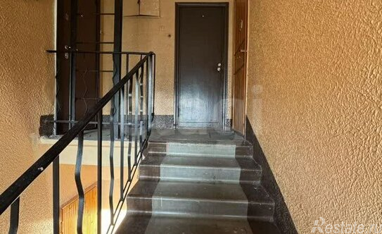 Продажа 1-комн квартиры на вторичном рынке Лиговский пр-кт,  д. 185