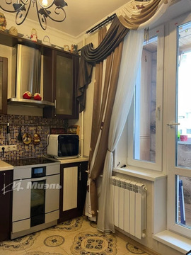 Продажа 1-комн квартиры на вторичном рынке ул. Адмирала Руднева,  д. 14