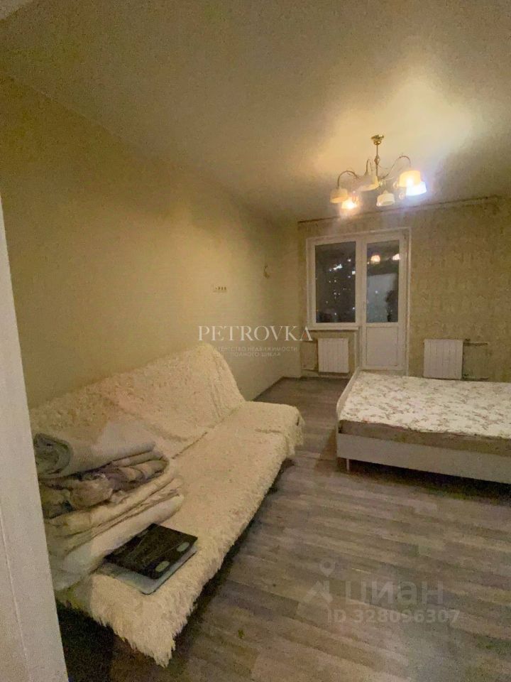 Продажа 2-комн квартиры на вторичном рынке Одинцово, улица Кутузовская, 1