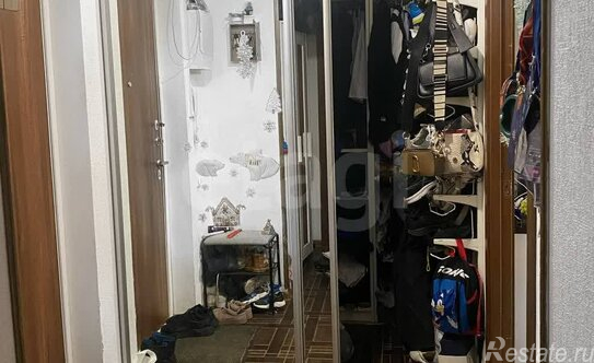 Продажа 1-комн квартиры на вторичном рынке Южное ш,  д. 53 к4