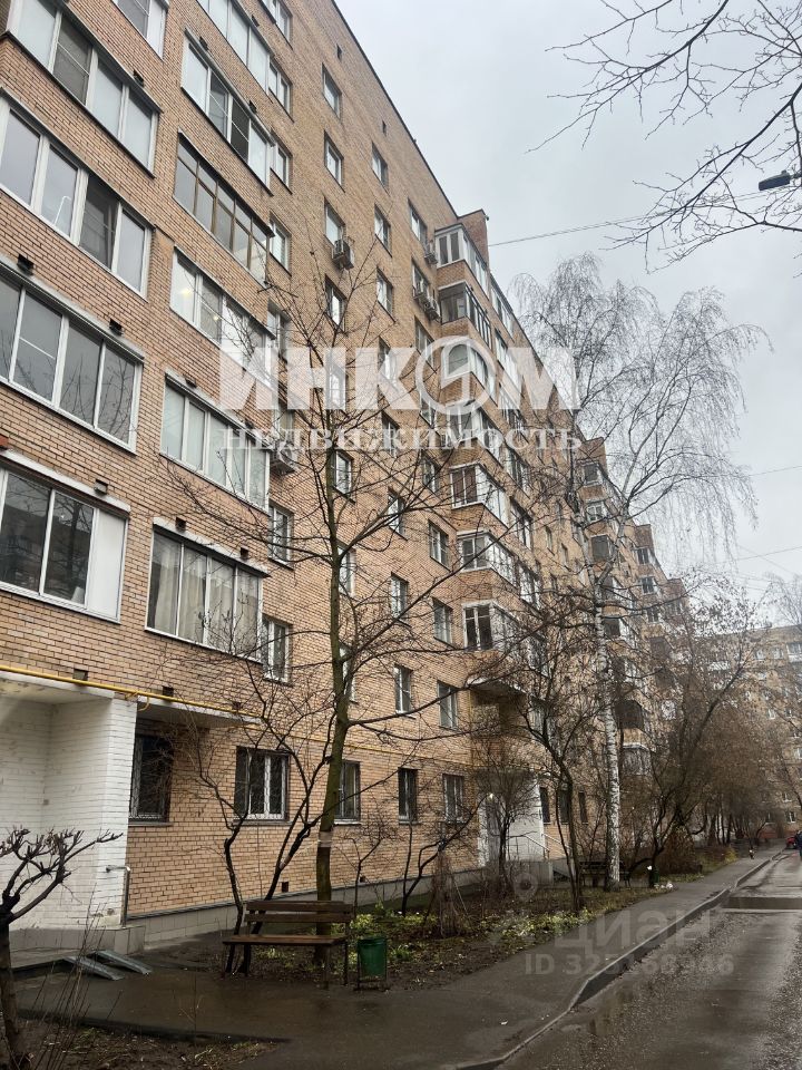 Продажа 3-комн квартиры на вторичном рынке 3-я Владимирская улица, 8К2
