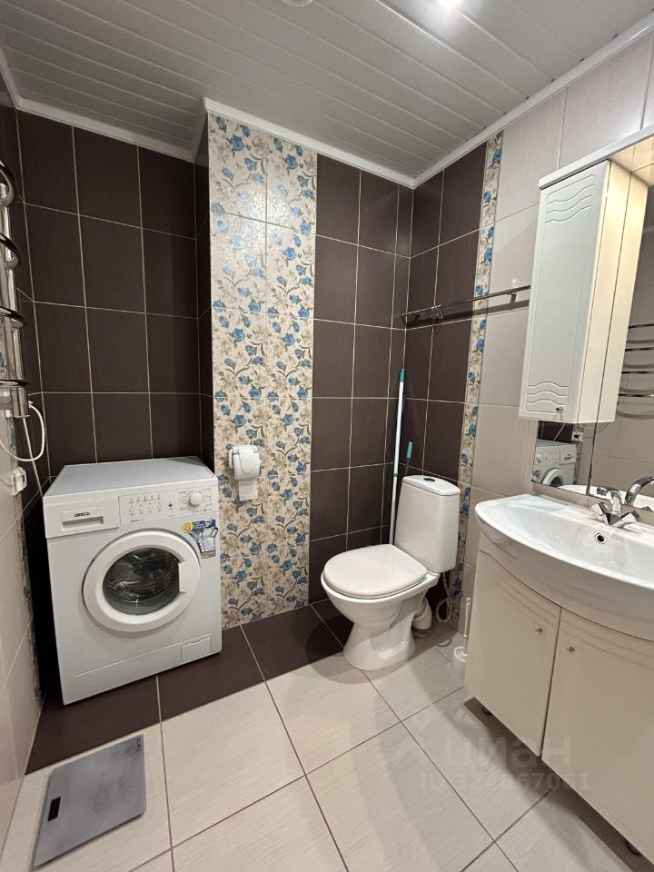 Аренда 1-комн квартиры на вторичном рынке Мурино, площадь Привокзальная, 3к3