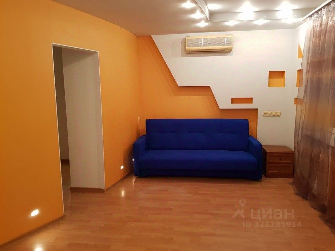 Продажа 1-комн квартиры на вторичном рынке Центральный мкр, улица Корнеева, 34