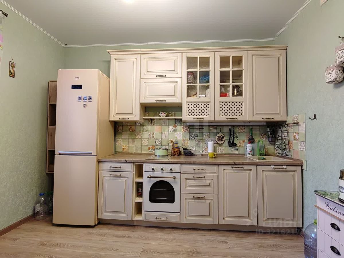 Аренда 1-комн квартиры на вторичном рынке Имени В.Н. Махалина мкр, 37