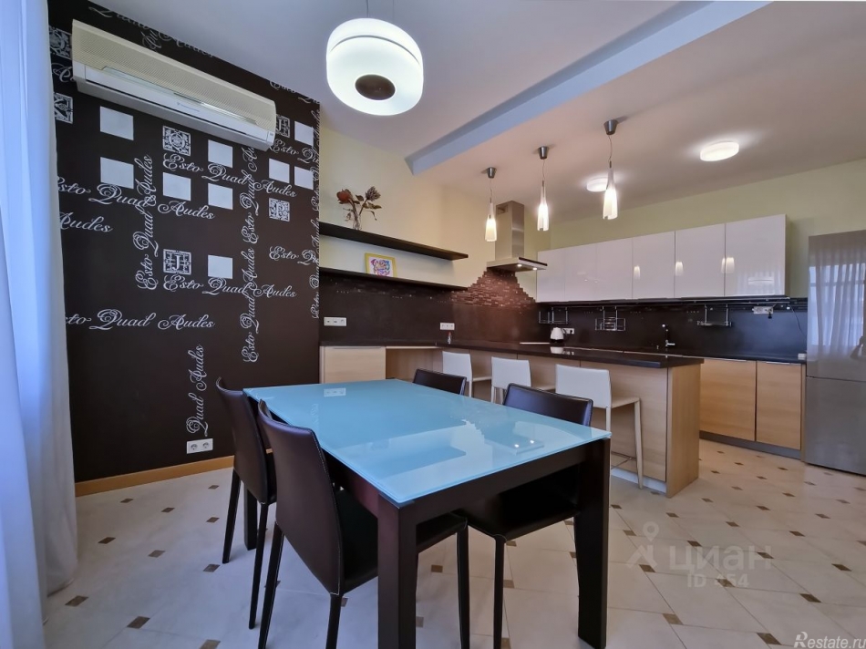 Продажа 3-комн квартиры на вторичном рынке Преображенская площадь,  д. 4