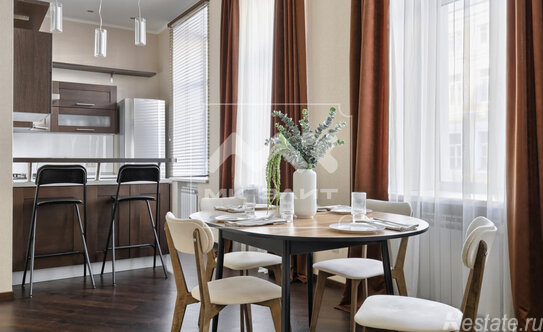 Продажа 3-комн квартиры на вторичном рынке Морская М. ул,  д. 6