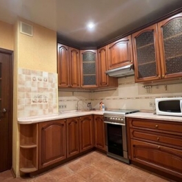 Продажа 2-комн квартиры на вторичном рынке ул Домодедовская,  д. 38,  к. 1