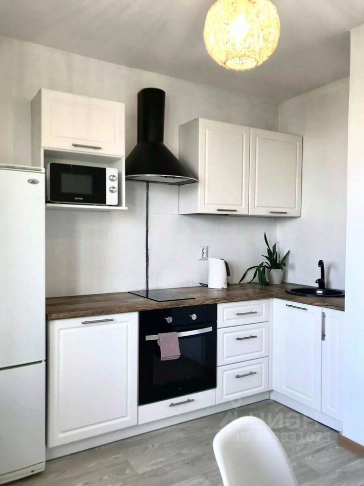 Продажа 1-комн квартиры на вторичном рынке улица Бабушкина, 84к2