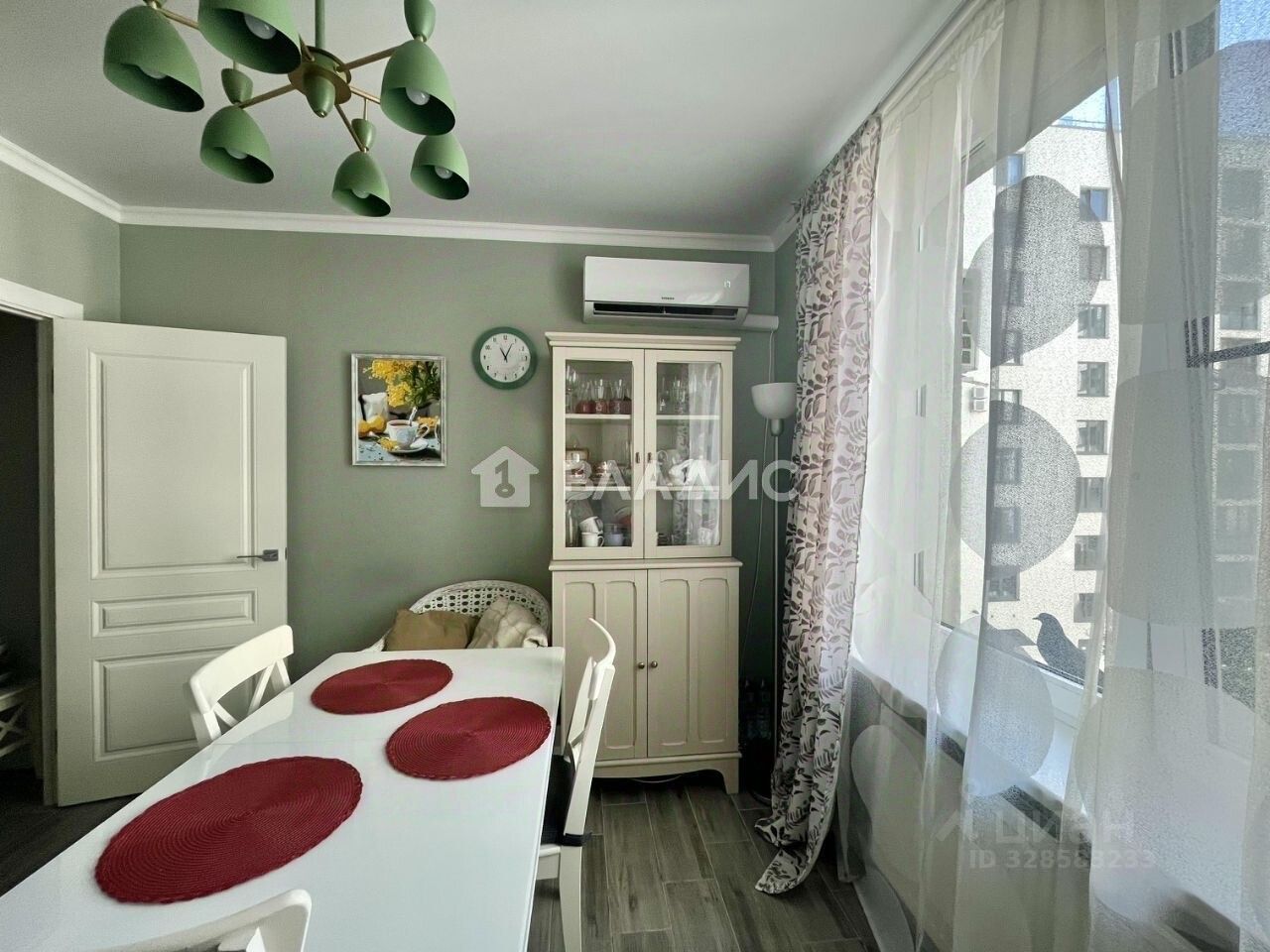 Продажа 3-комн квартиры на вторичном рынке Кременчугская улица, 17к2