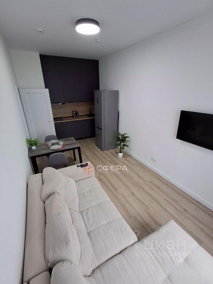 Аренда 2-комн квартиры на вторичном рынке проспект Крузенштерна, 4